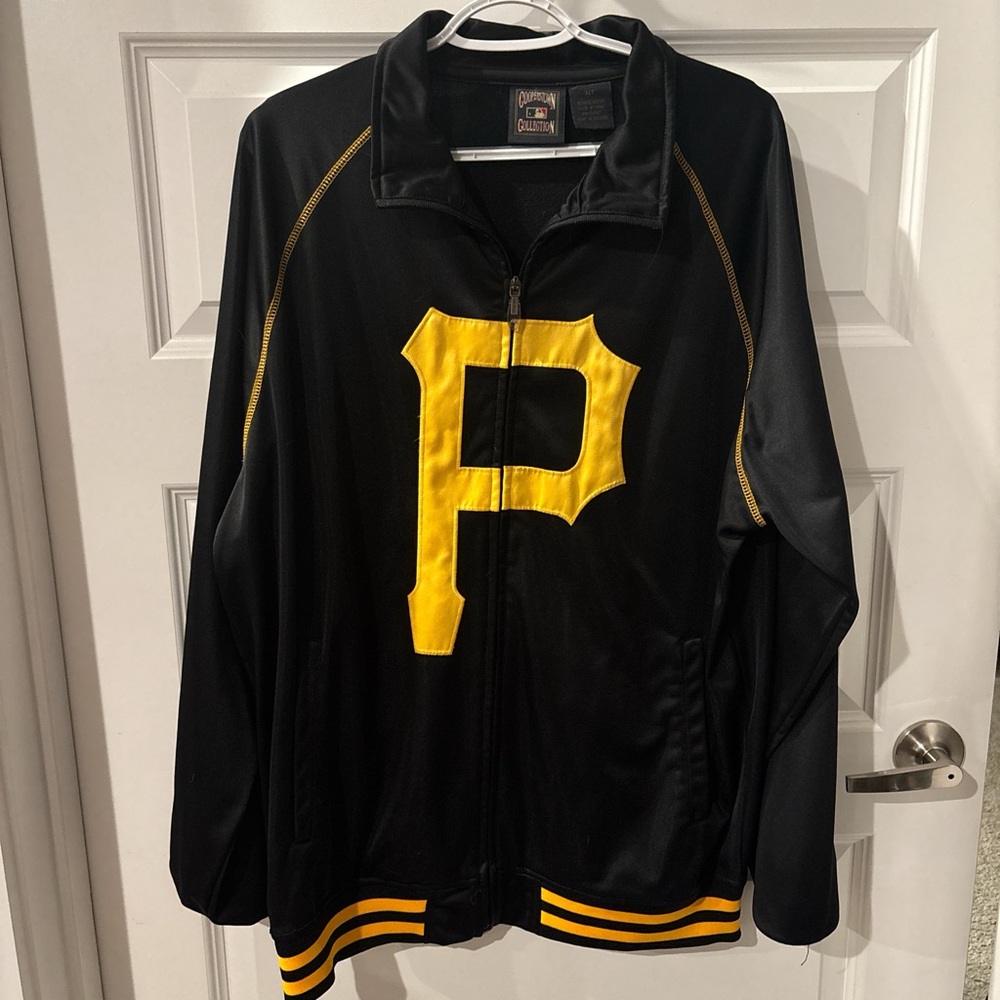 XL Pittsburgh Pirates Cooperstown Baseball Jacket w/ Majestic Zipper